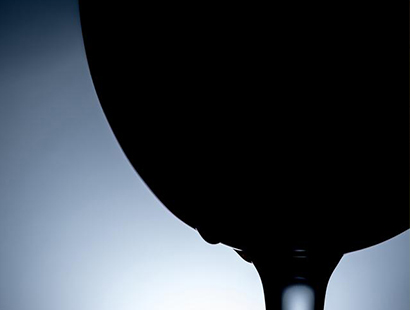 老樹(shù)葡萄烈酒